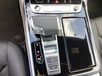 Q8 50 TDI Q S LINE UPE114 LM21 PANO AIR AHK