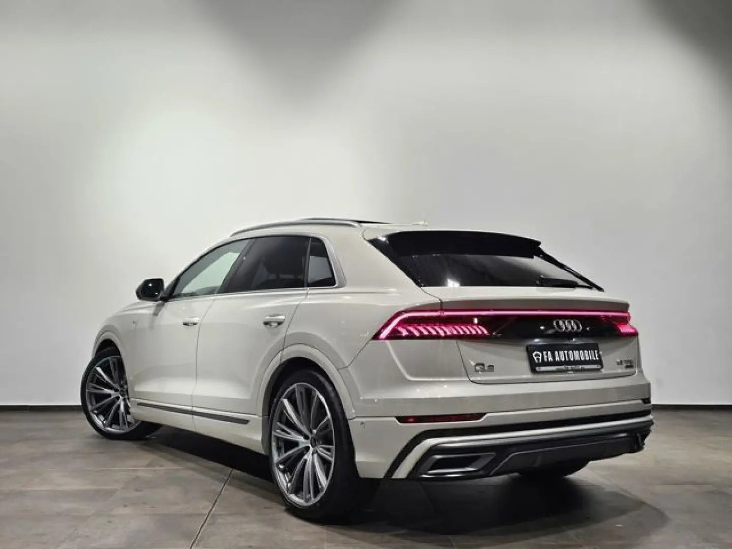 Q8 55 TFSI Q. S Line Pano Nacht. Hud B&O Soft 23