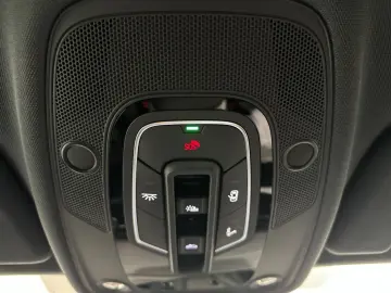 Q8 50 TDI QUATT S LINE MATRIX PANO LUFT AHK HUD