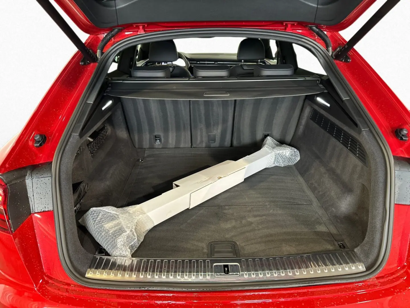 Q8 50 TDI QUATT S LINE MATRIX PANO LUFT AHK HUD