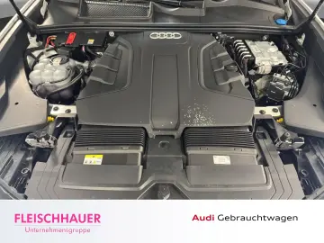 Q8 50 TDI qu. S-Line Laser Pano AHK Stdhzg 22''