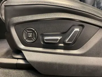 Q8 50 TDI Quattro 286hp 23  Massage Pano  VAT