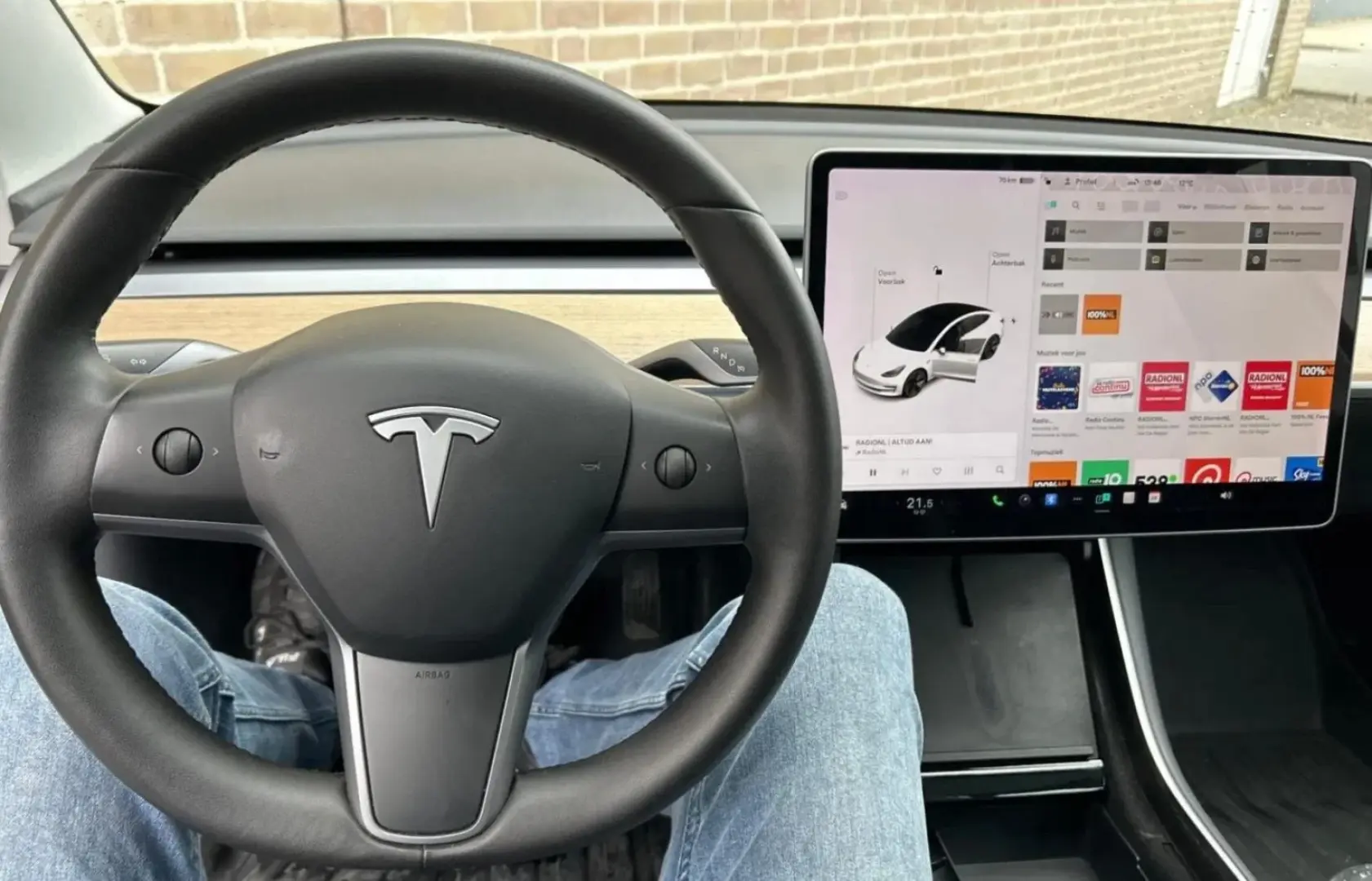 Tesla Model 3 standard RWD