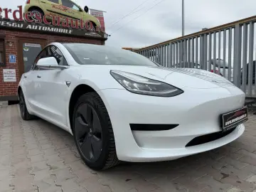 Tesla Model 3 standard RWD