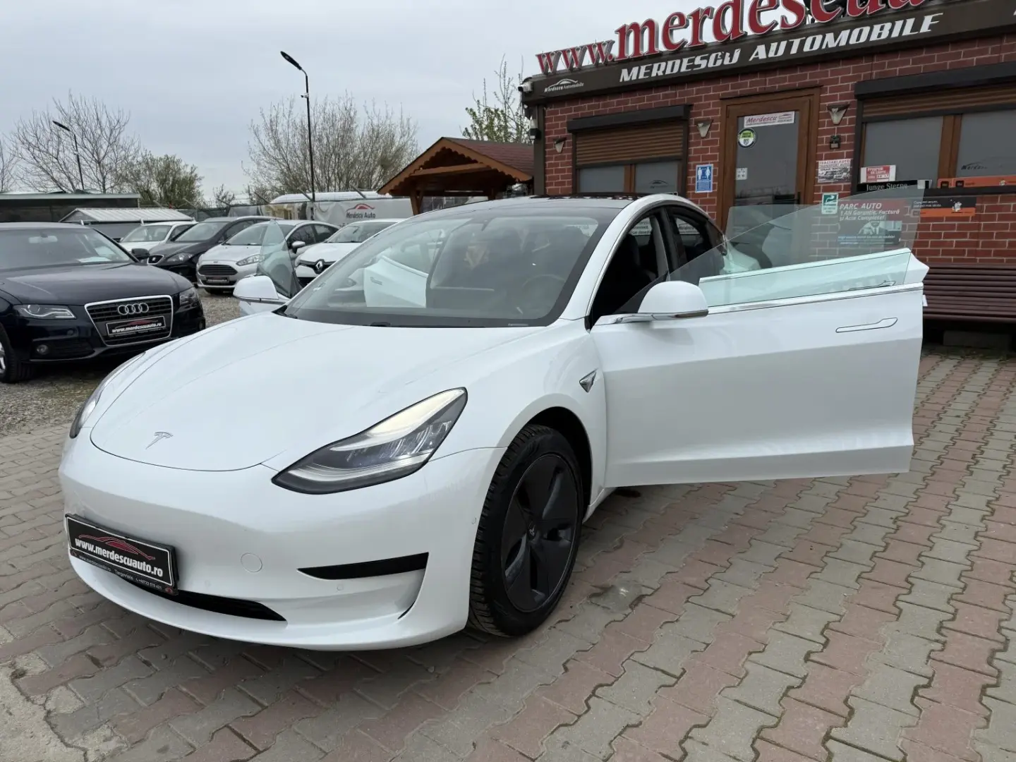 Tesla Model 3 standard RWD