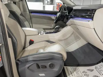 Volkswagen Touareg 3.0 TDI