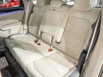 Volkswagen Touareg 3.0 TDI