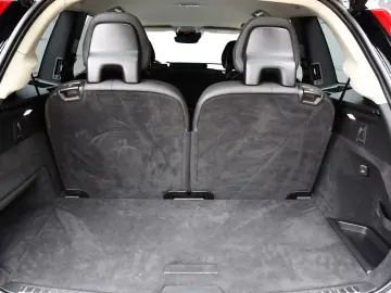 XC90 R Design Expression Plug-In Hybrid AWD 7-Si