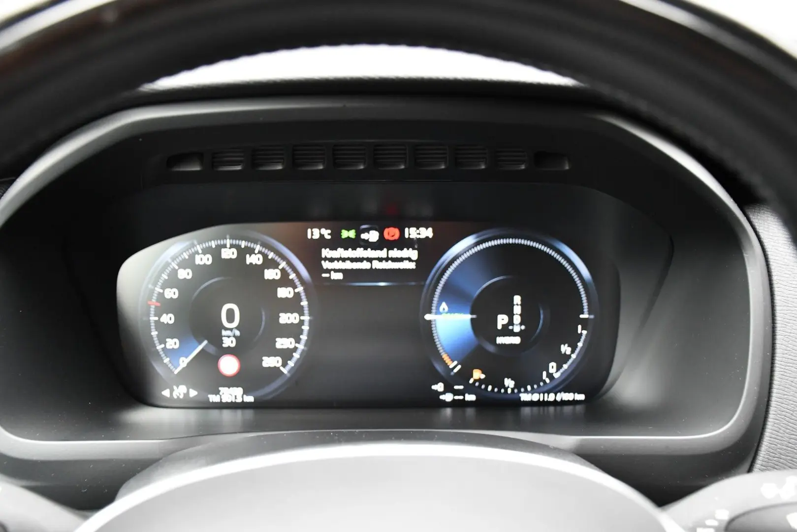 XC90 R Design Expression Plug-In Hybrid AWD 7-Si