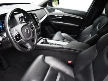 XC90 R Design Expression Plug-In Hybrid AWD 7-Si