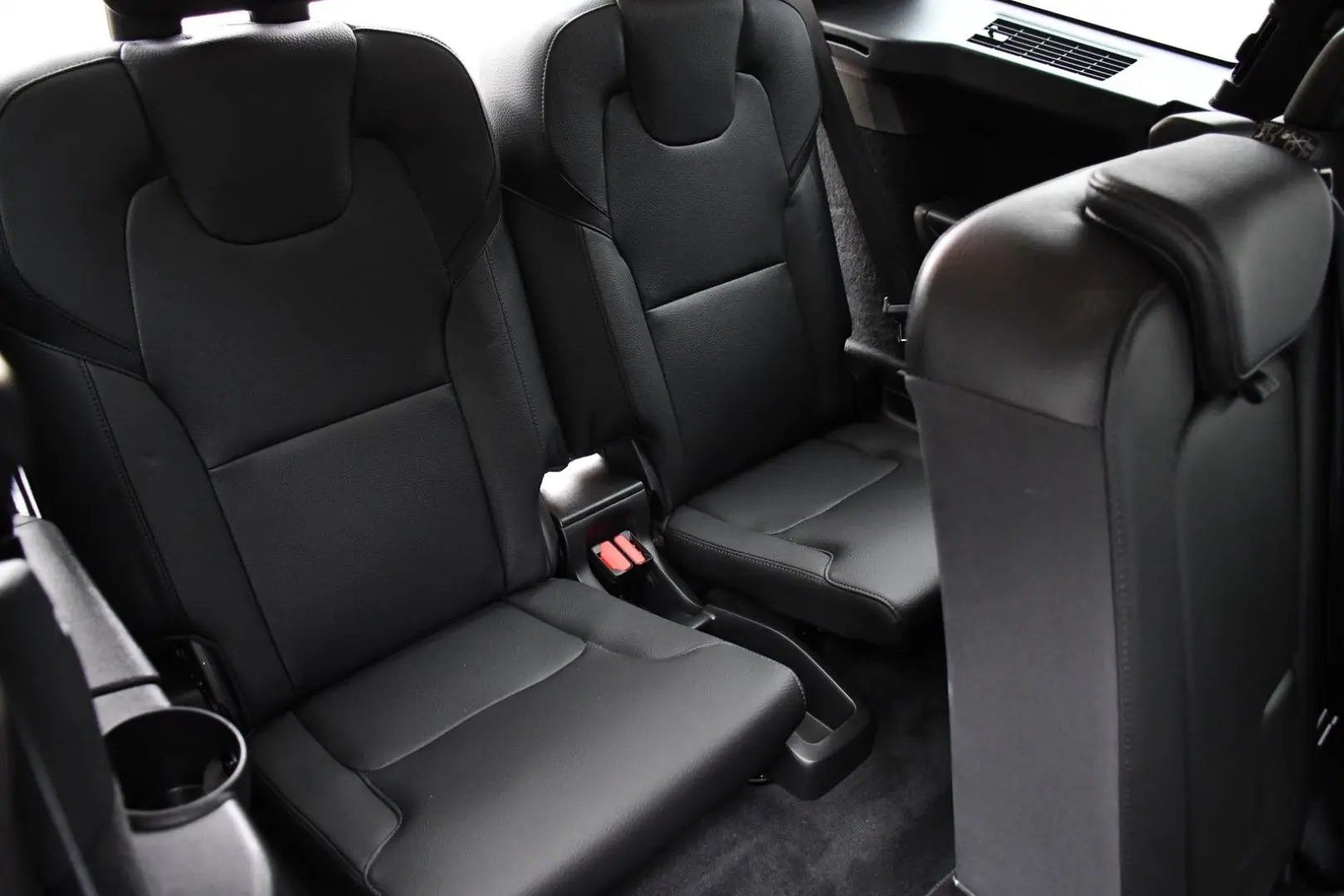 XC90 R Design Expression Plug-In Hybrid AWD 7-Si