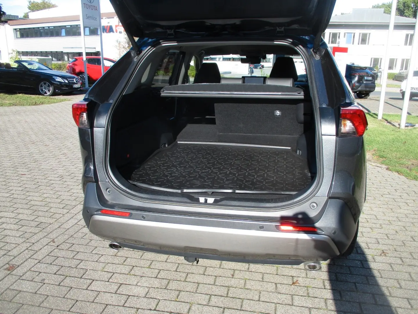 RAV 4 2.5 Hybrid Lounge Auto AWD