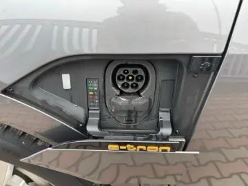 Audi e-tron 2020 Electric