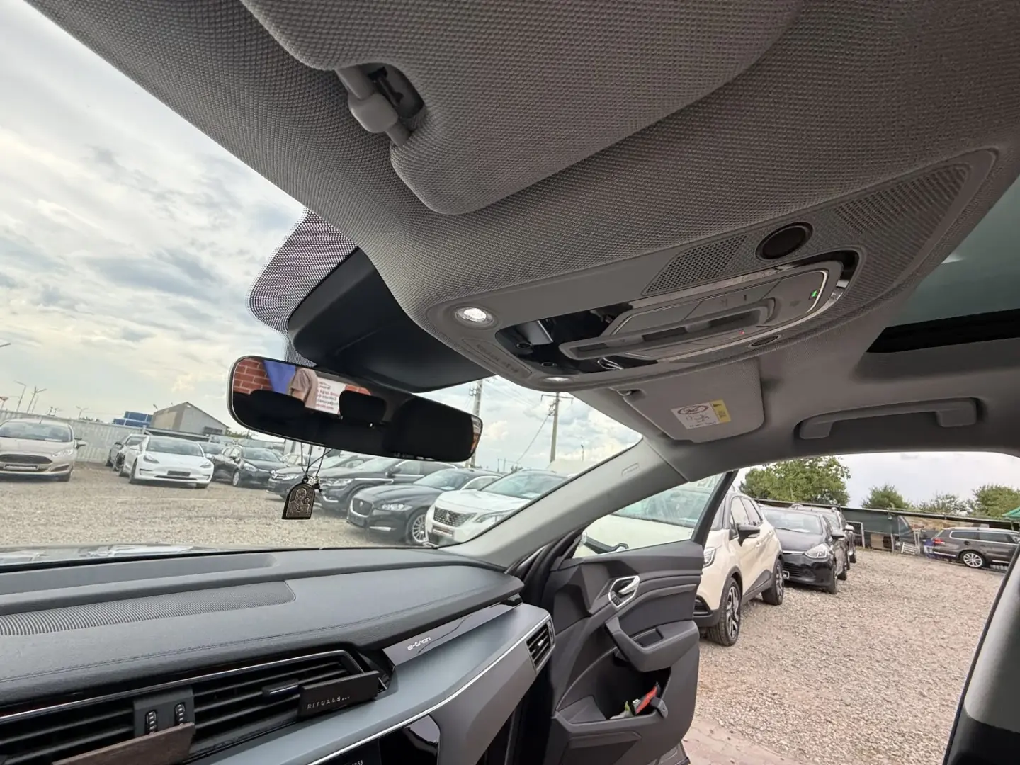 Audi e-tron 2020 Electric