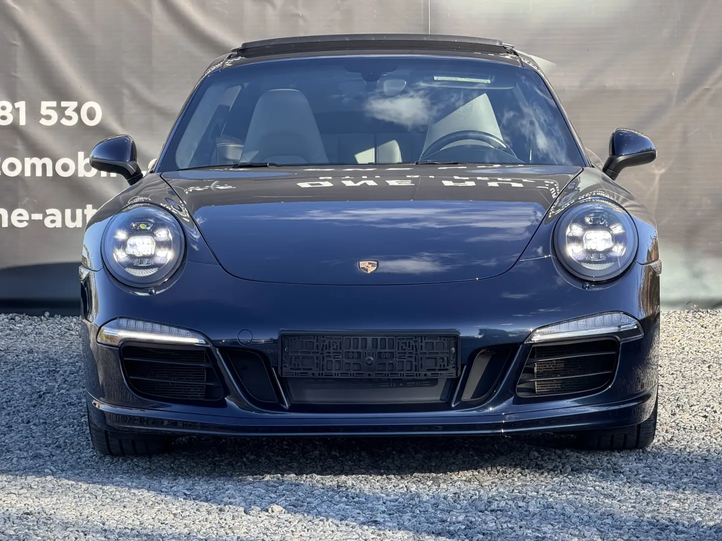 Porsche 911 Carrera 4