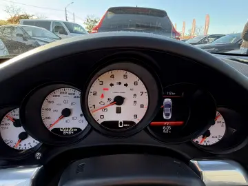 Porsche 911 Carrera 4