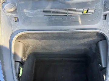 Porsche 911 Carrera 4