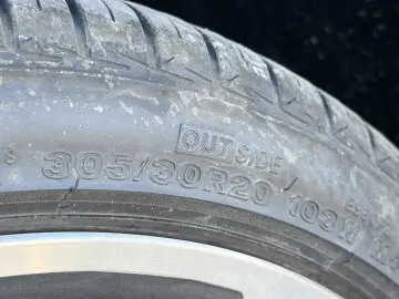 Porsche 911 Carrera 4