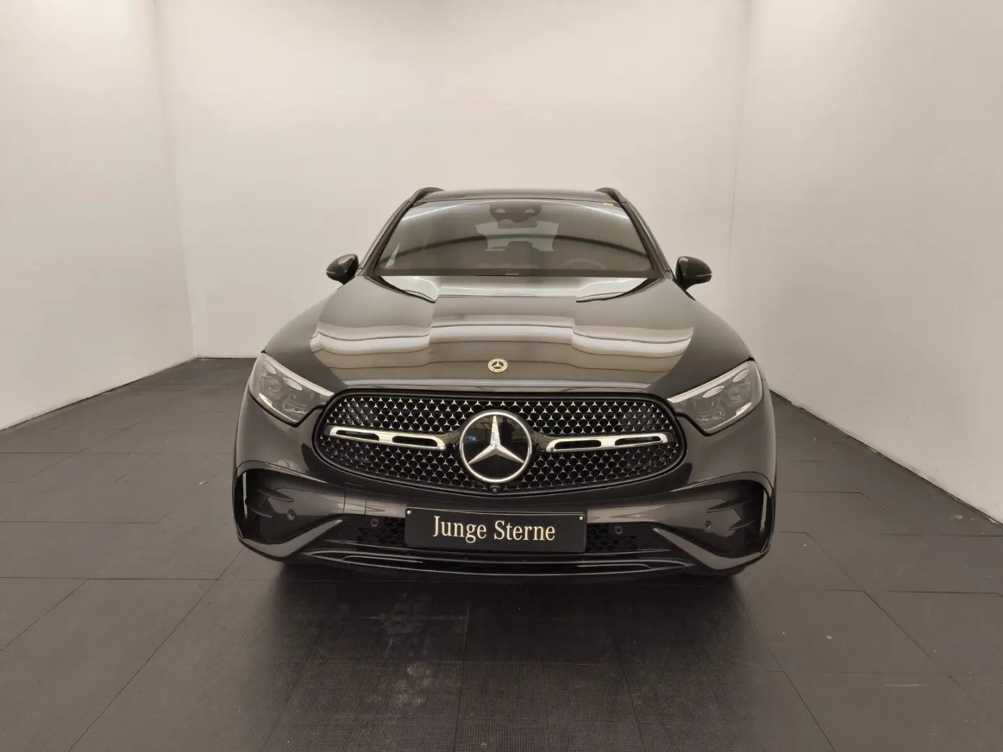 GLC 300 e 4M AMG Premium Night Pano Distro Night