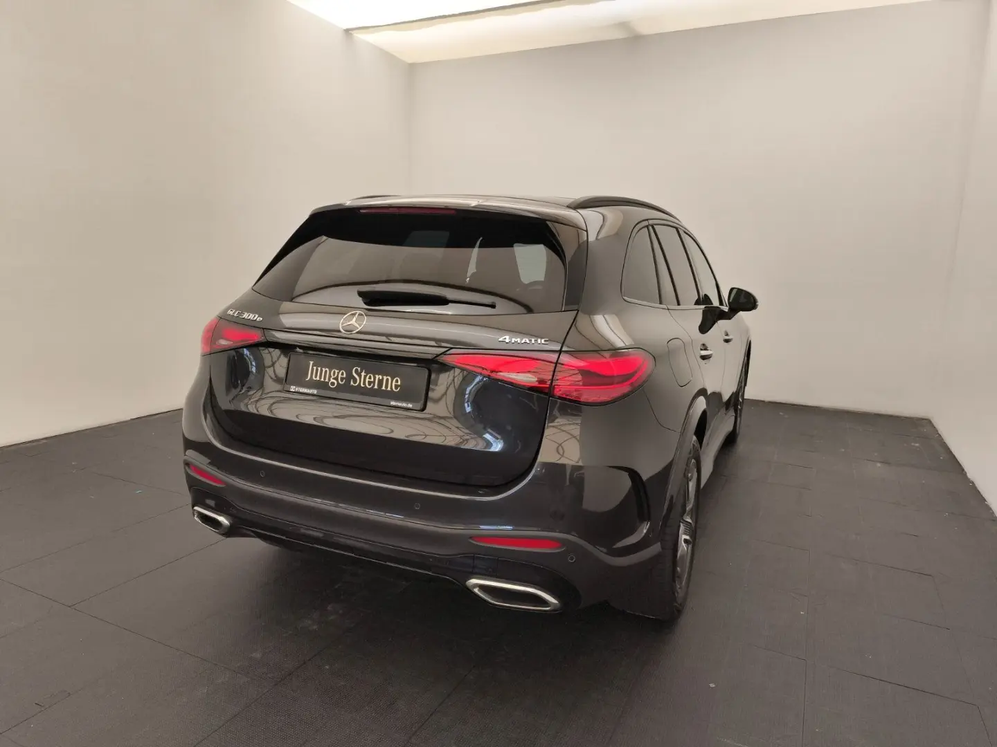 GLC 300 e 4M AMG Premium Night Pano Distro Night