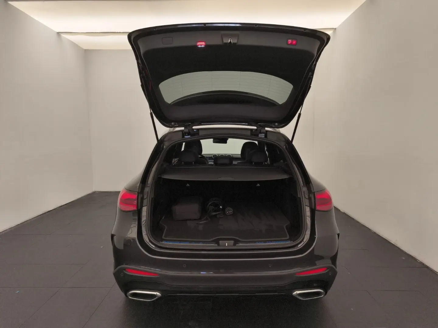 GLC 300 e 4M AMG Premium Night Pano Distro Night