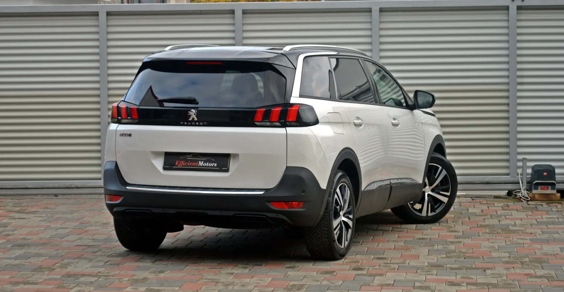 Peugeot 5008