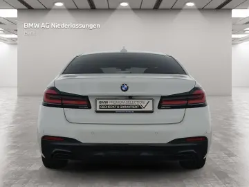 520d Limousine M Sport LiveCockpitProf Head-Up