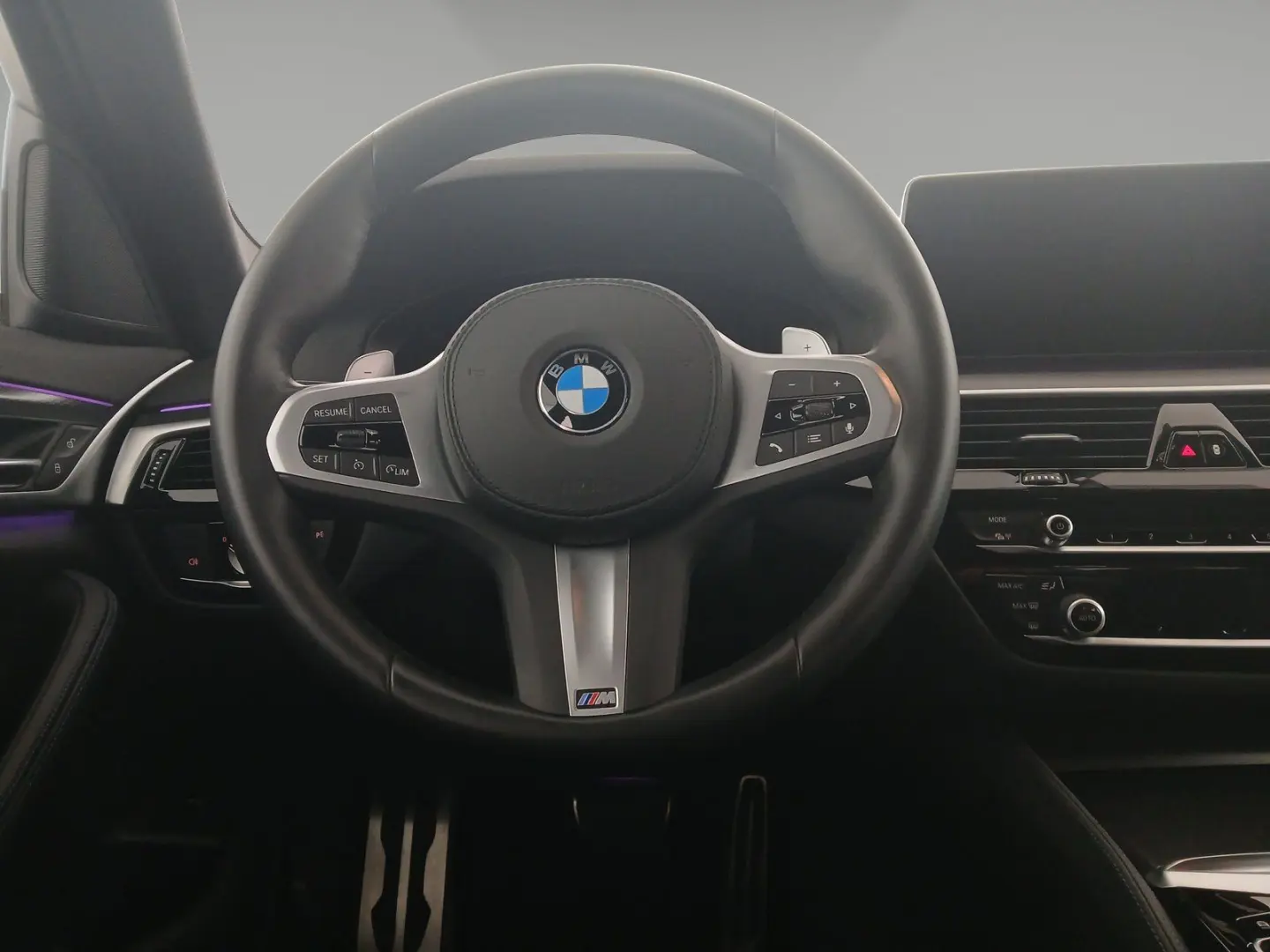 520d Limousine M Sport LiveCockpitProf Head-Up