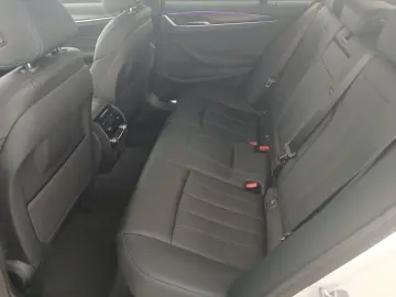 520d Limousine M Sport LiveCockpitProf Head-Up