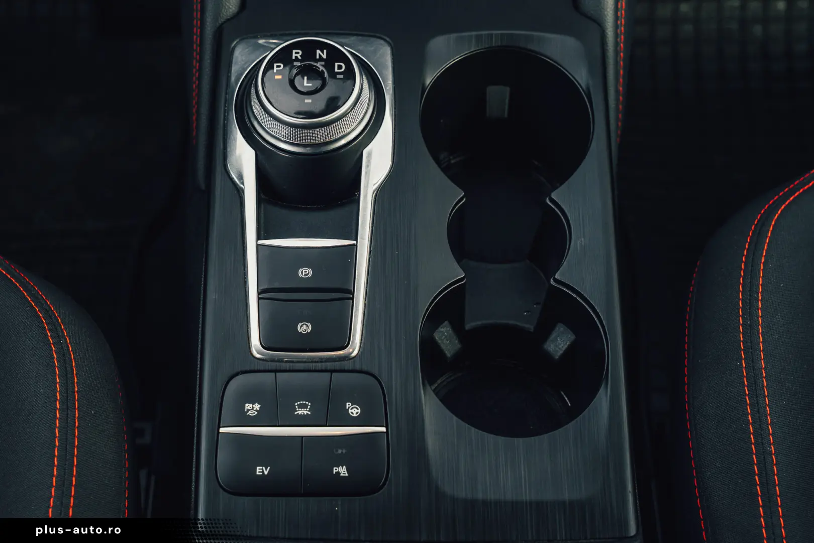 Ford Kuga 2.5 Duratec PHEV ST Line X