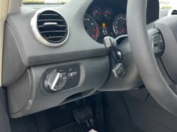 Audi A3 1.4 TFSI Sportback S tronic Ambition