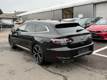 Arteon 2.0 TSI DSG R 4Motion  Pano ACC Navi Matr