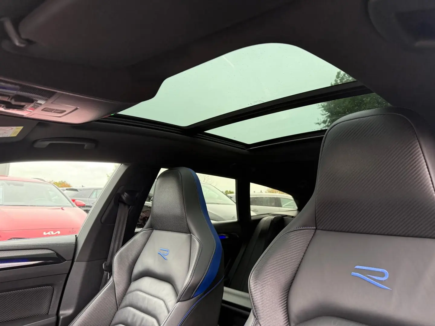 Arteon 2.0 TSI DSG R 4Motion  Pano ACC Navi Matr