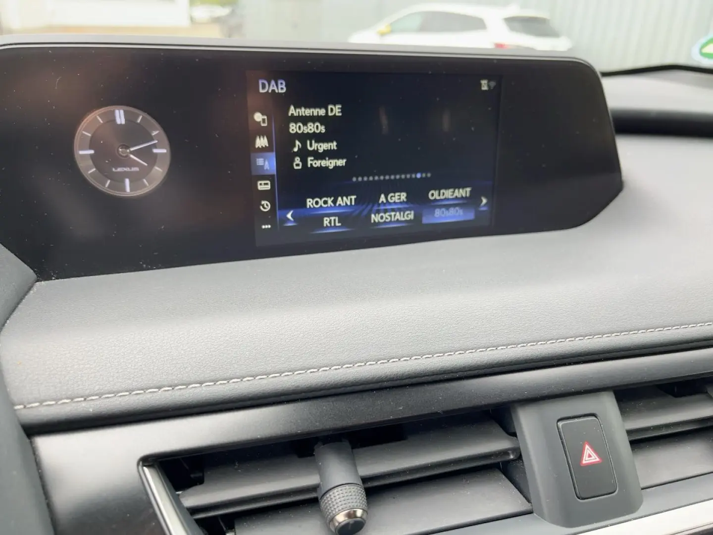 UX 250h Style Edition Navi KAM DAB SHZ Lenkradhz