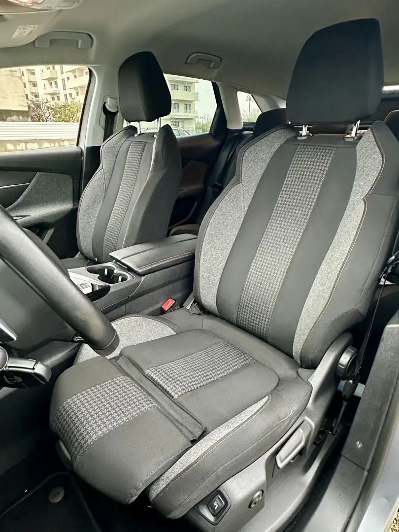 Peugeot 3008 lantul cu came de 8  152.000 km  garantie  rate