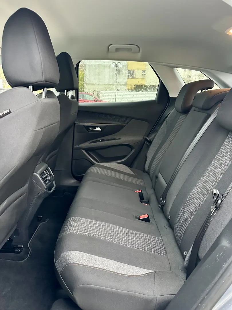 Peugeot 3008 lantul cu came de 8  152.000 km  garantie  rate