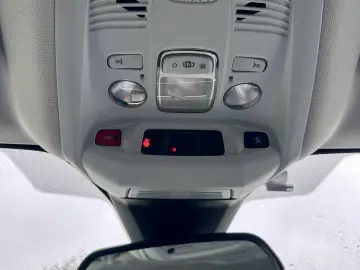 Peugeot 3008 lantul cu came de 8  152.000 km  garantie  rate