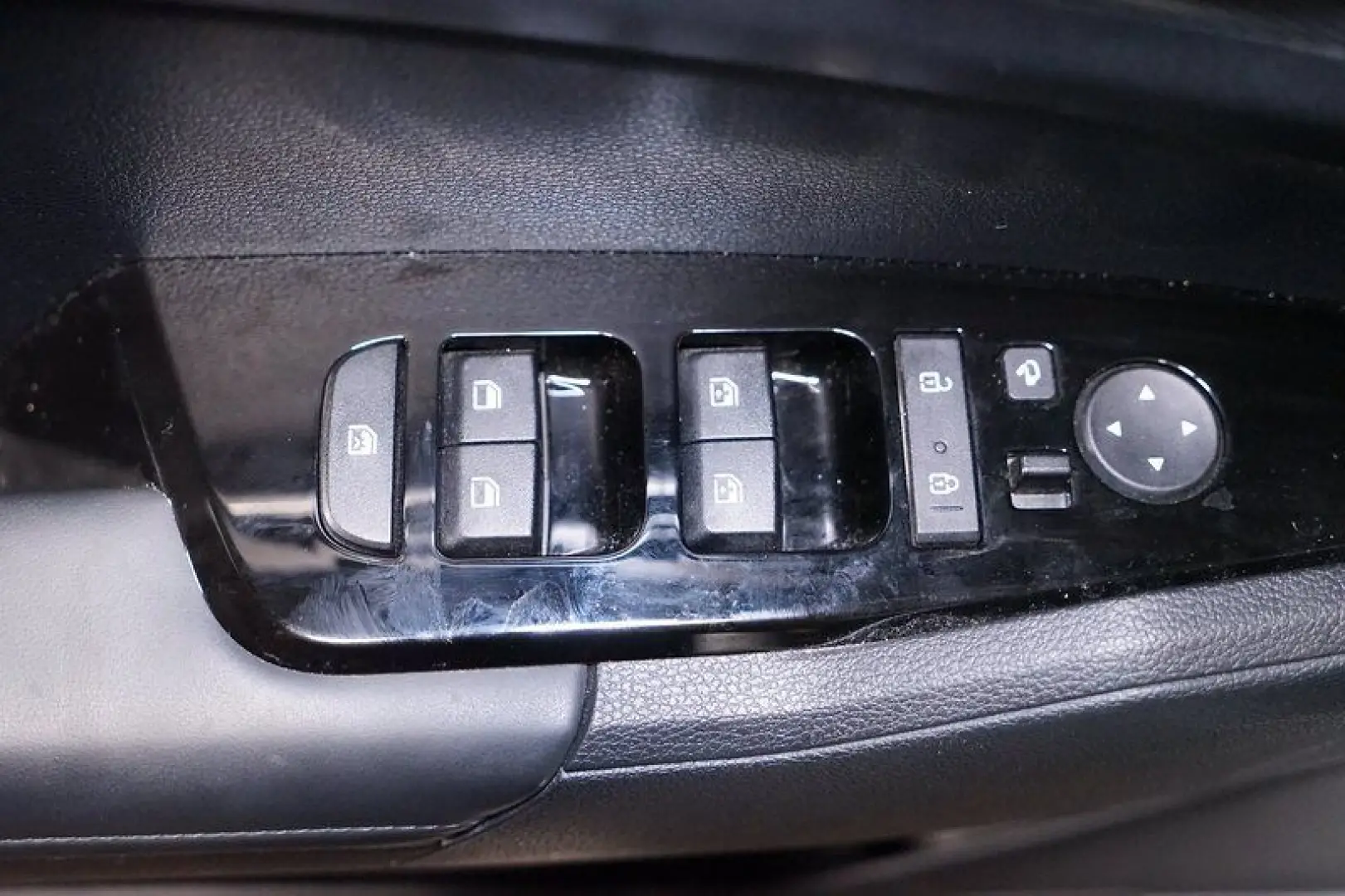 Sportage 1.6 PHEV AWD Vision Aut Navi RFK LED Ca