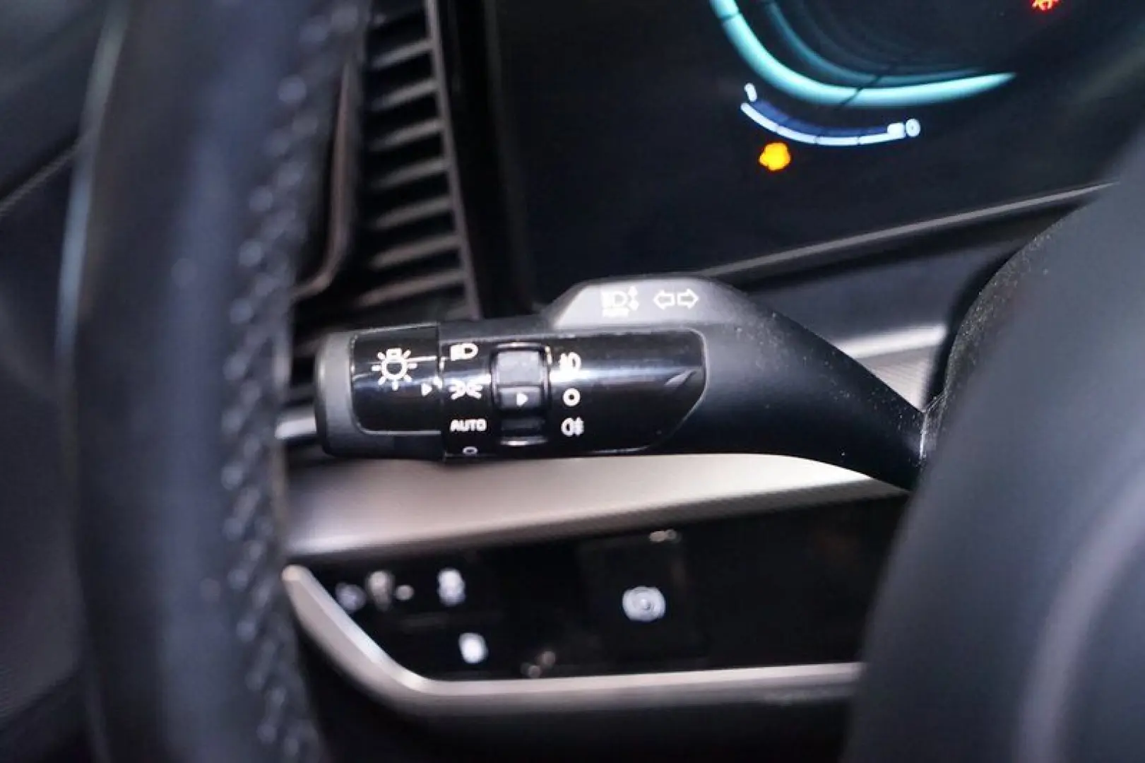 Sportage 1.6 PHEV AWD Vision Aut Navi RFK LED Ca