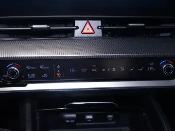 Sportage 1.6 PHEV AWD Vision Aut Navi RFK LED Ca