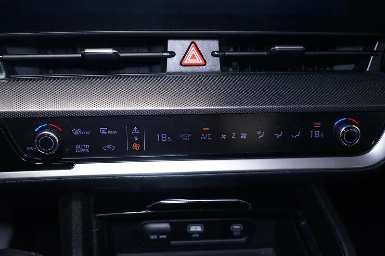 Sportage 1.6 PHEV AWD Vision Aut Navi RFK LED Ca