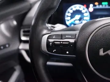 Sportage 1.6 CRDI 48V Hybrid Spirit AWD Aut. Kam