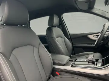 Q7 50 TDI qu S line tip EUPE 113.840 Air B&O HUD
