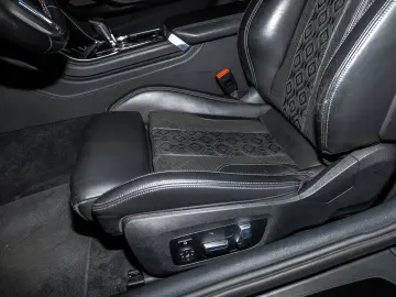 BMW M8 Coupé Competition M Sport