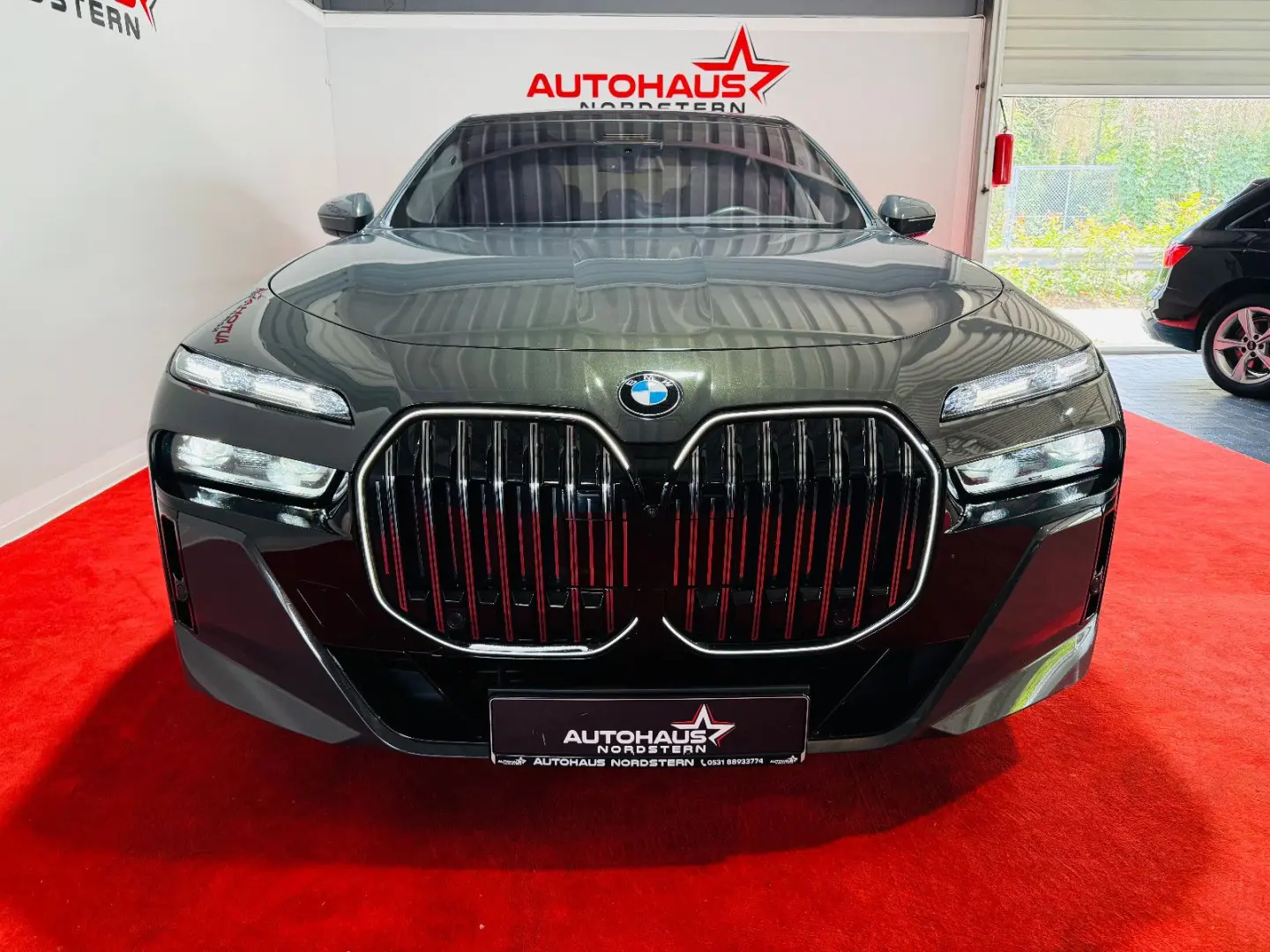 740 d xDrive M Sport 22  SKY LOUNGE