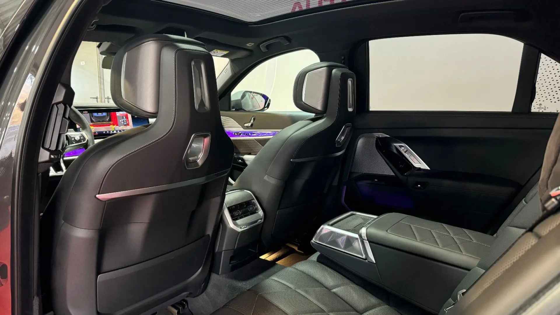 740 d xDrive M Sport 22  SKY LOUNGE