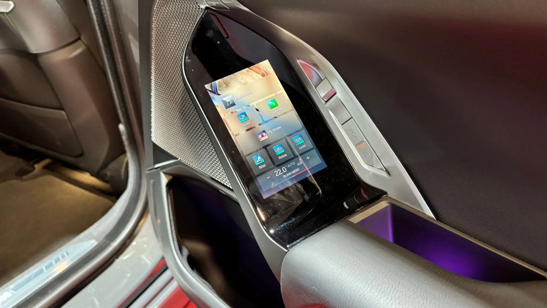 740 d xDrive M Sport 22  SKY LOUNGE