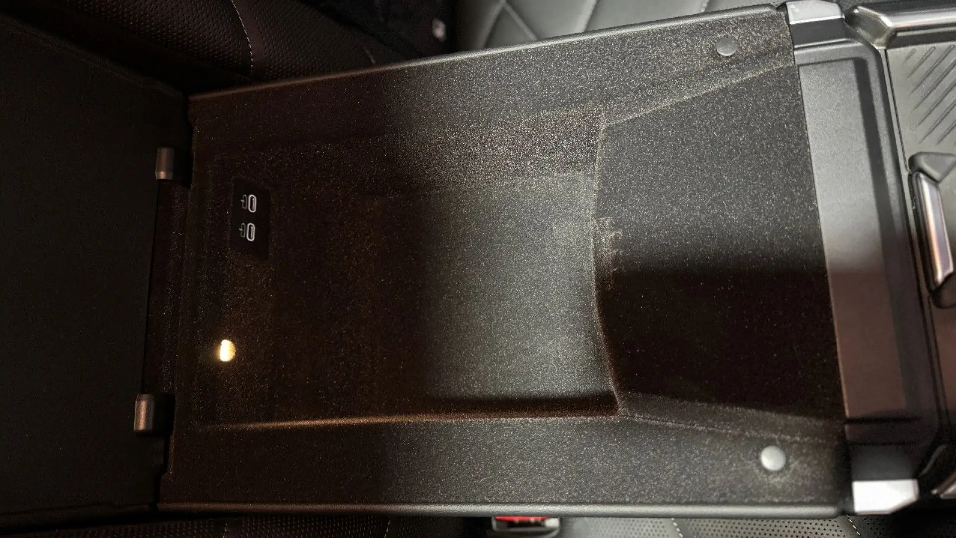 740 d xDrive M Sport 22  SKY LOUNGE