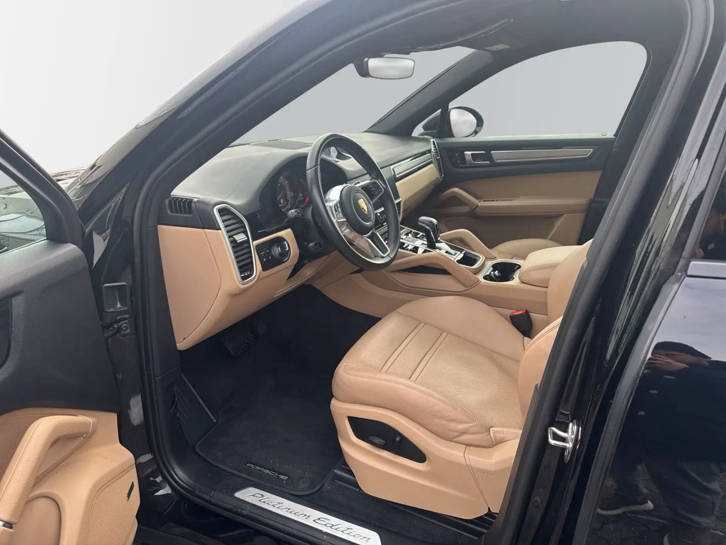 Cayenne Coupe Hybrid Platinum  Sportabgas  Pano