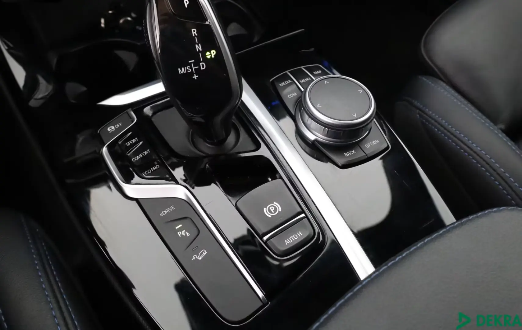 X3 xDrive30e M SPORT LIVE-COCKPIT KAMERA HEADUP